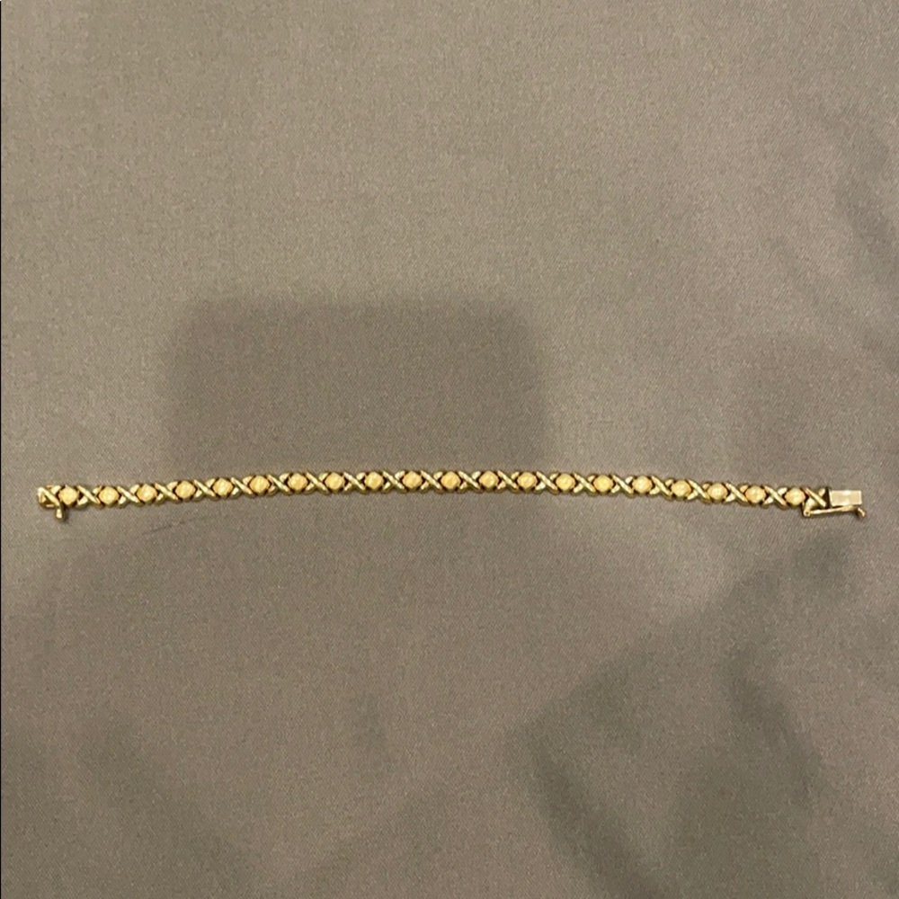 14K Gold 8 gm XO Hugs Kisses 7”’ Bracelet